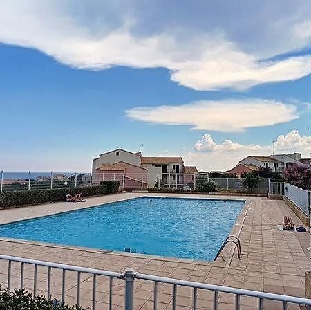 Appartement T3 Avec Terrasse Donnant Sur La Mer Sur Saint Pierre La Mer Saint-Pierre-la-Mer (Aude) Exterior foto